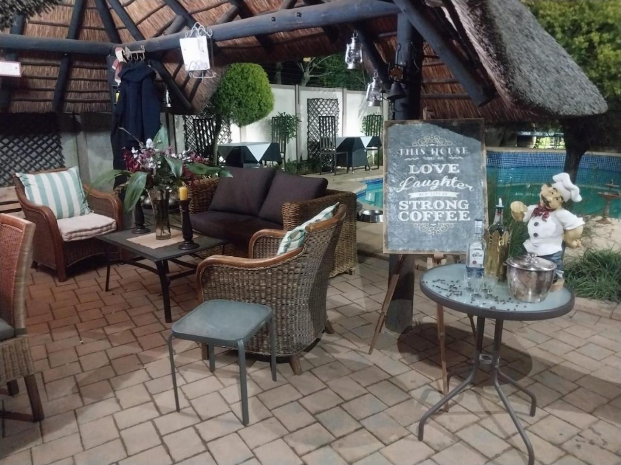 The Elephant Room At Frederick'S Place 프레토리아 외부 사진